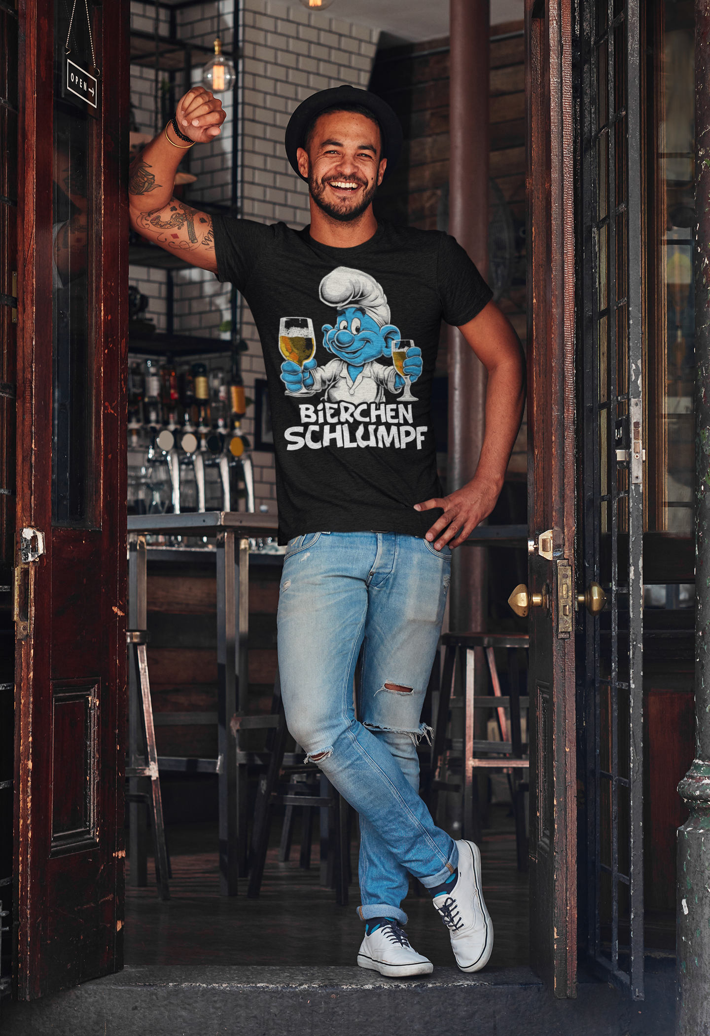 Bierchen Schlumpf Grafik - Herren Shirt