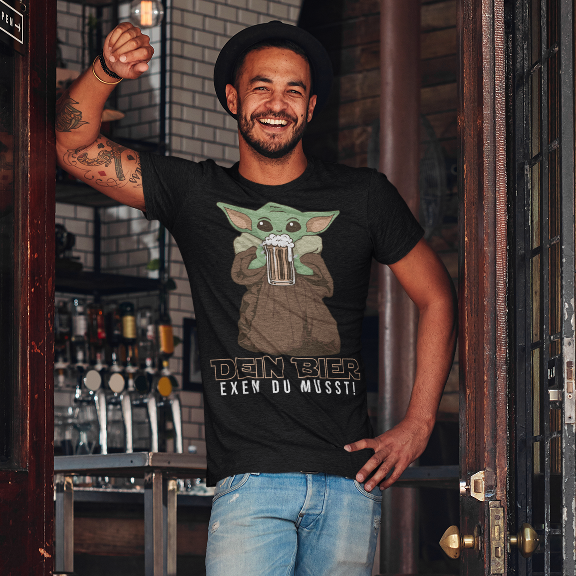 Dein Bier exen du musst Baby Yoda - Herren Shirt