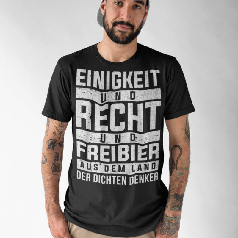 Einigkeit und Recht und Freibier – Herren Shirt mit Bier Spruch Nationalhymne