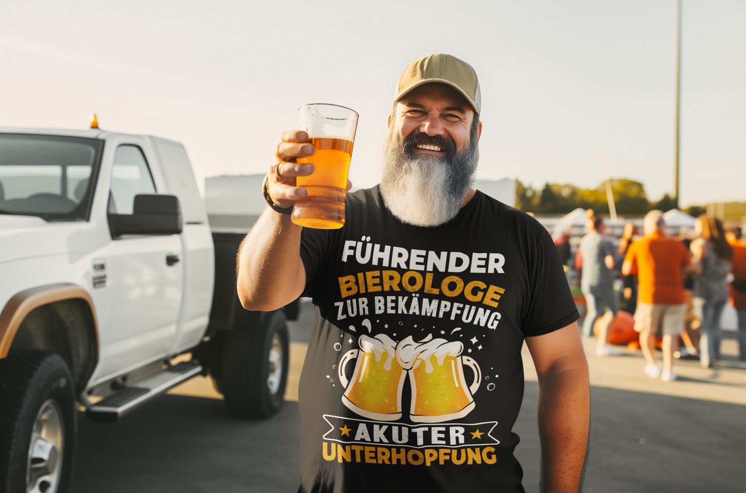 Führender Bierologe zur Bekämpfung akuter Unterhopfung - Herren Shirt