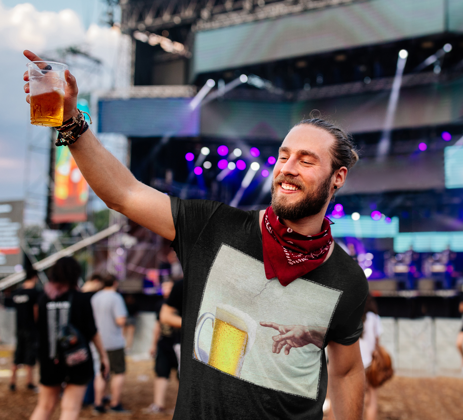 Gottes Hand mit Bier - Herren Shirt