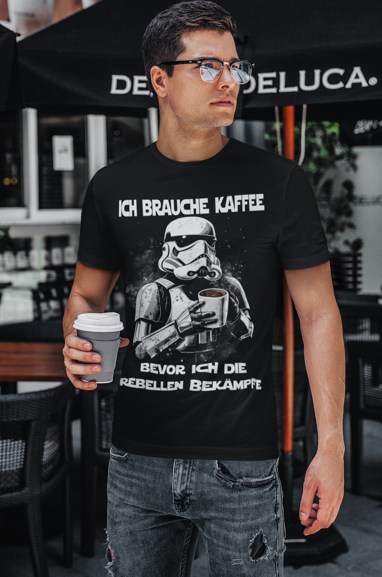 Ich brauche Kaffee bevor ich die Rebellen bekämpfe Stormtrooper - Herren Premium Bio T-Shirt