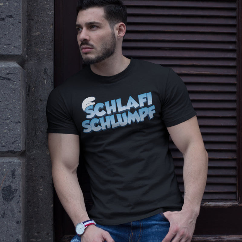 Schlafi Schlumpf T-Shirt Herren – Lustiger Spruch für Langschläfer & Träumer