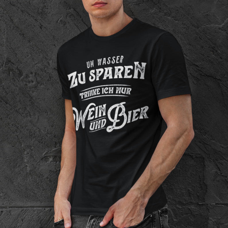 Männer T-Shirt Wein und Bier Spruch Um Wasser zu sparen lustig Party Geschenk