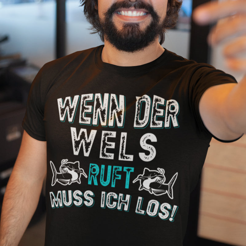 Wels Angler T Shirt Männer – Wenn der Wels ruft muss ich los – Fun Anglershirt