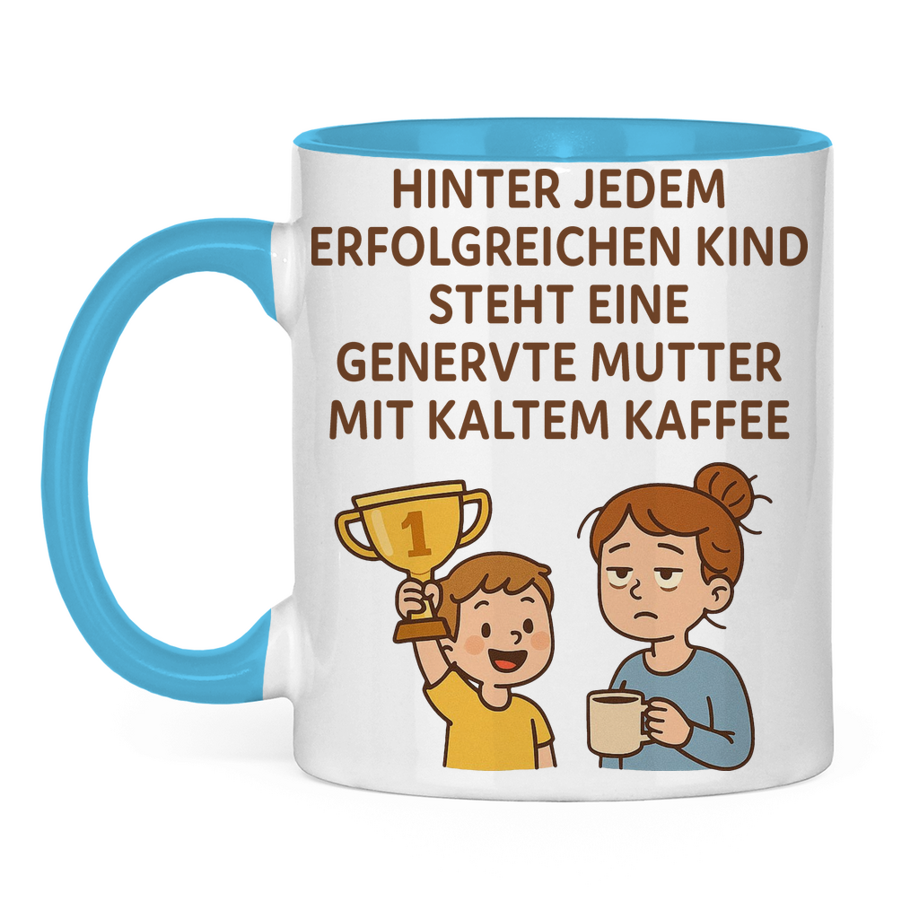 Zweifarbige Tasse genervte Mutter mit kaltem Kaffe in hellblau