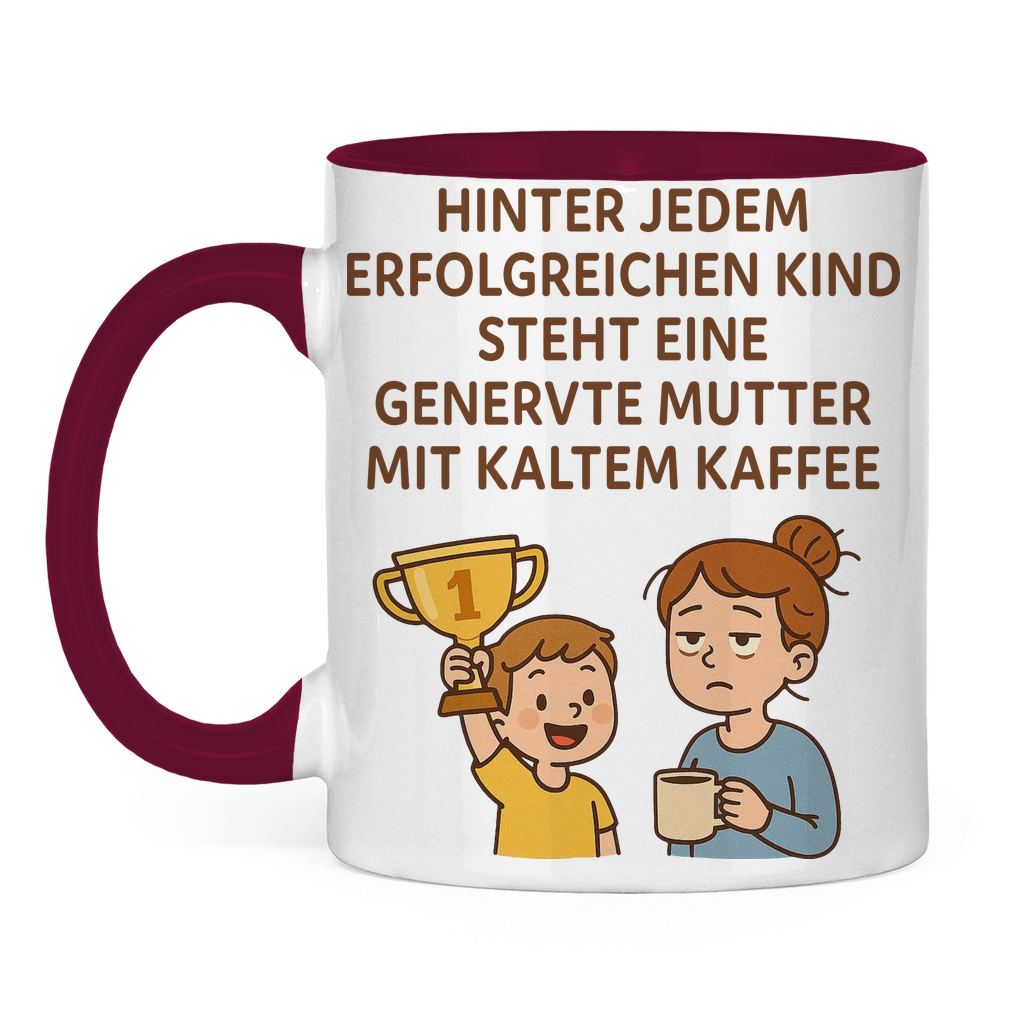 Zweifarbige Tasse genervte Mutter mit kaltem Kaffee in dunkelrot