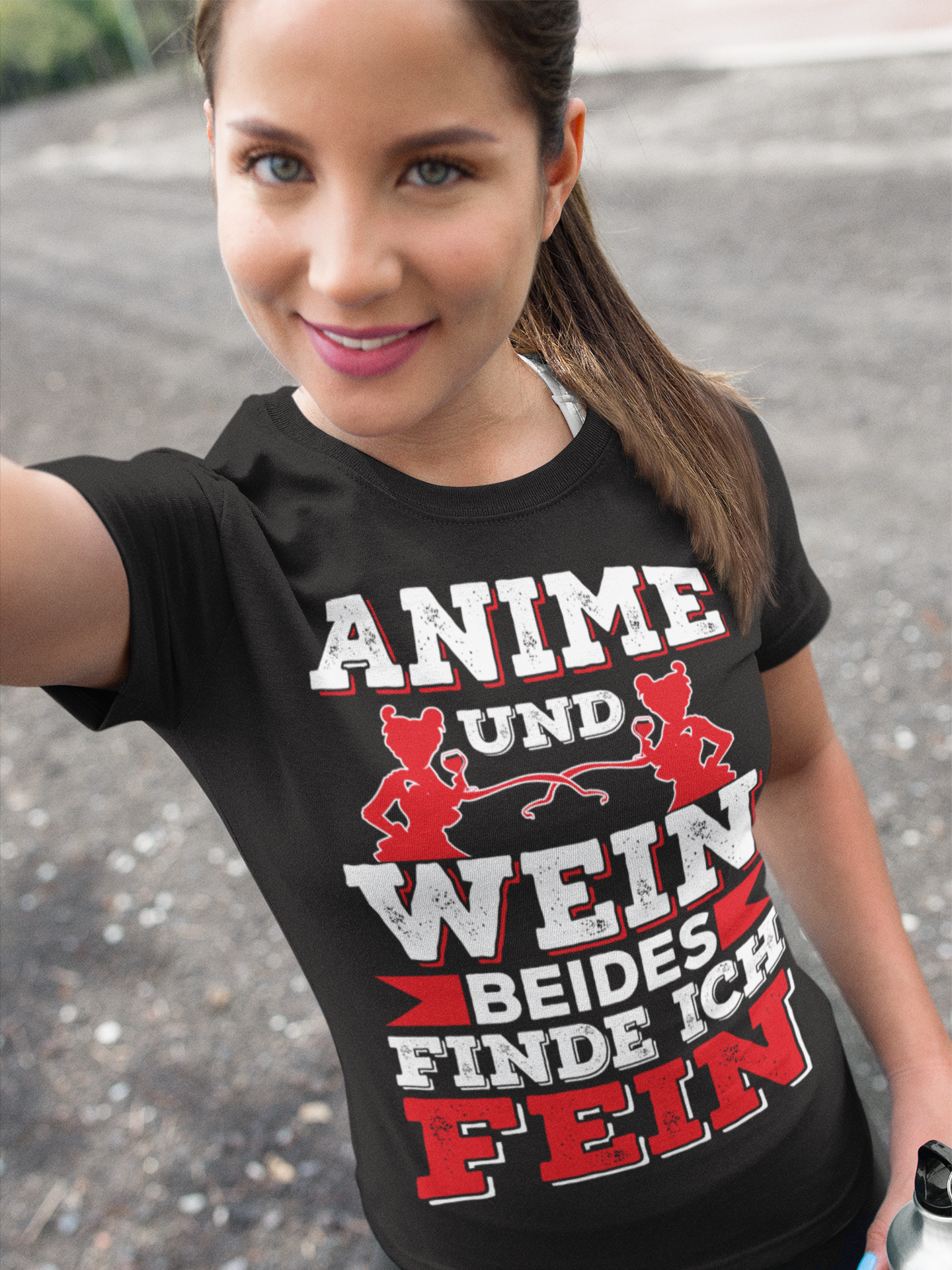 Lustiges Anime Damen Shirt – Anime und Wein beides finde ich fein Aufdruck