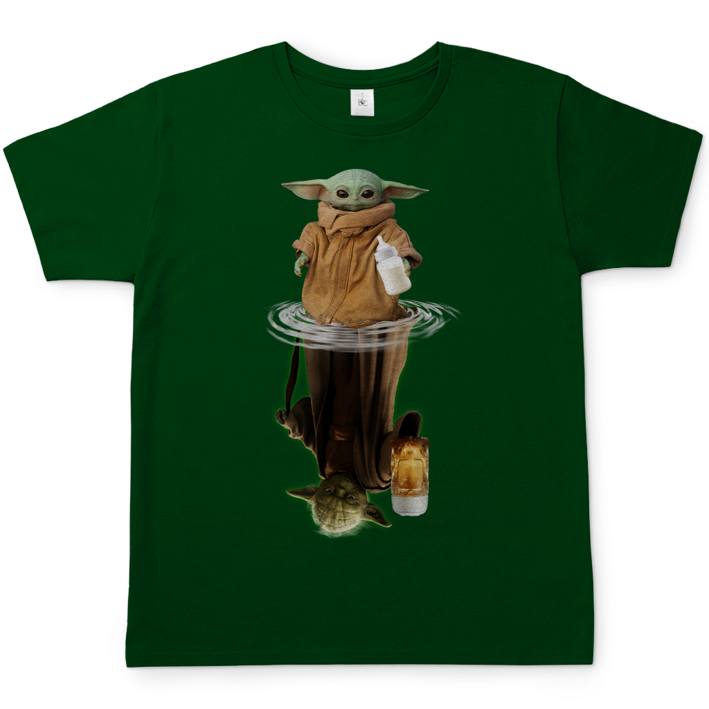 Baby Grogu und Meister Yoda mit Bier - Herren Shirt Bottle Green