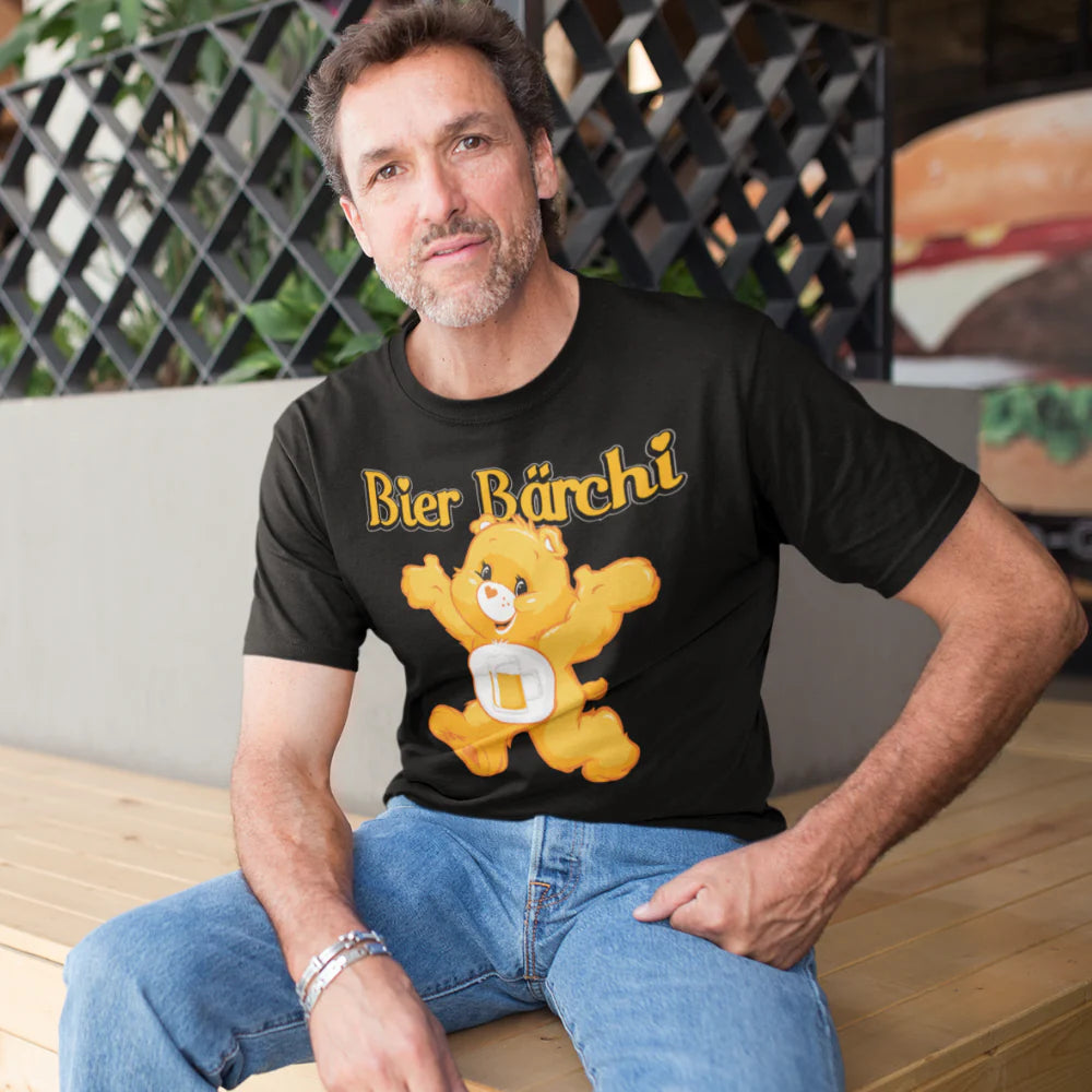 Mann mit Bier Bärchi T-Shirt
