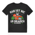 Man ist nie zu alt um draußen zu spielen Camper Shirt Herren Wohnmobil Spruch Black