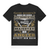 Herren T-Shirt Seine Majestät der Angler betritt den Raum Black