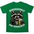 Durchgeknallt und verwildert Bier Mittelfinger Waschbär - Herren T-Shirt Kelly Green