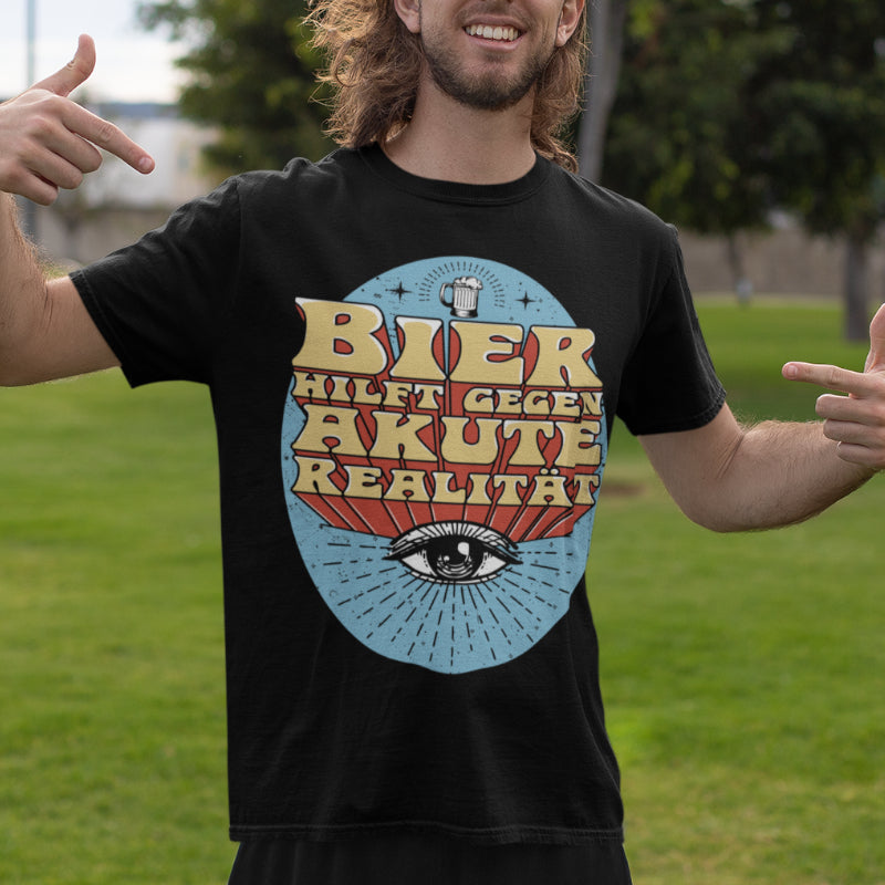 Bier hilft gegen akute Realität – Herren Funshirt mit Retro Bier Spruch
