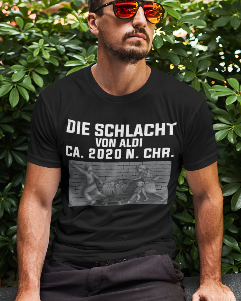 Die Schlacht von Aldi Shirt Männer – Satirisches Corona Panikkauf T-Shirt
