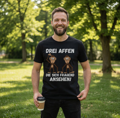 Drei Affen die sich fragend ansehen! - Herren T-Shirt