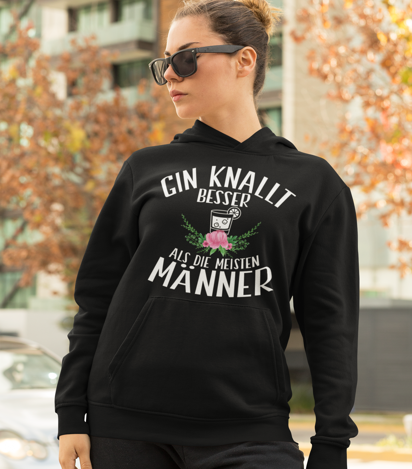 Gin knallt besser als die meisten Männer - Damen Hoodie