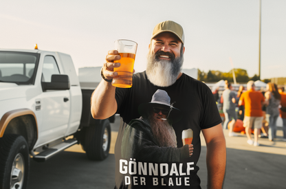 Gönndalf der Blaue Herren Shirt Model mit Bier
