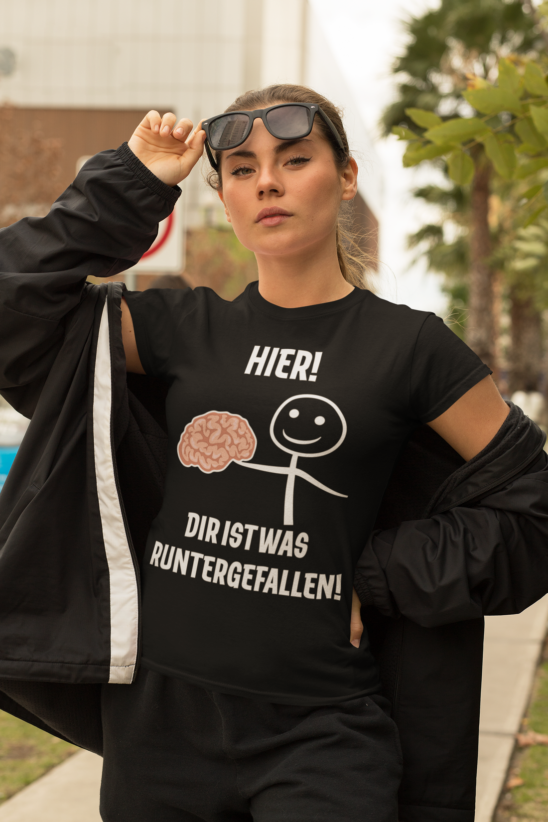 Hier! Dir ist was runtergefallen! - Damen Premium Bio T-Shirt Schwarz