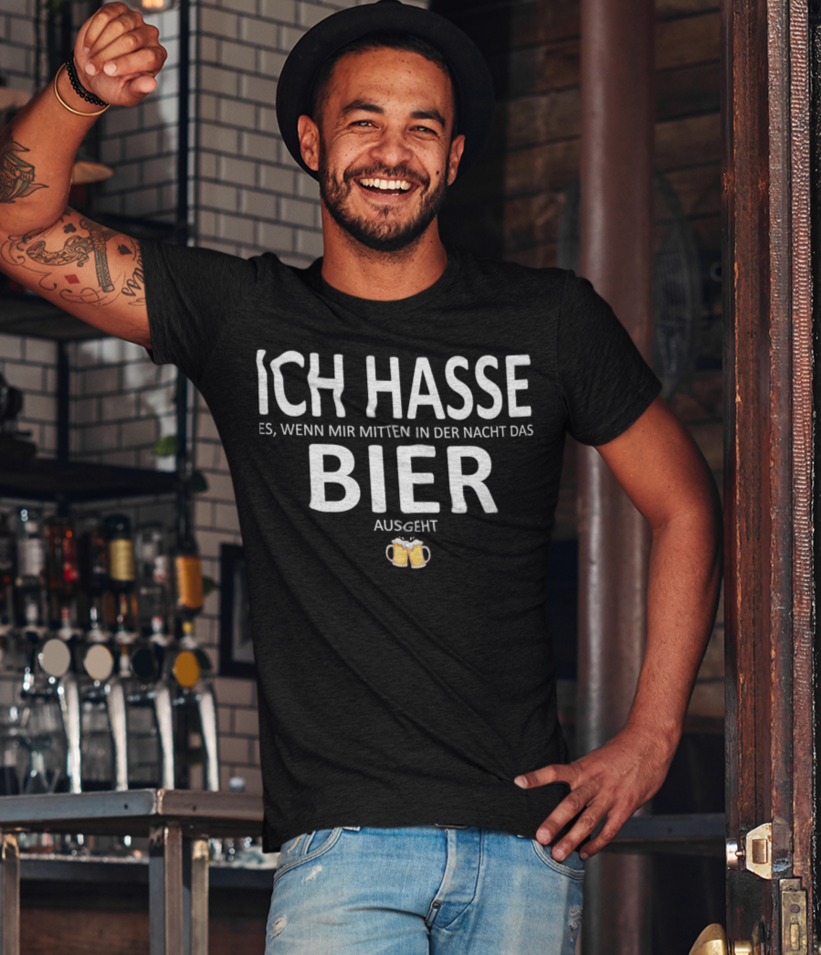 Ich hasse es wenn mir mitten in der Nacht das Bier ausgeht - Herren Premium Bio T-Shirt