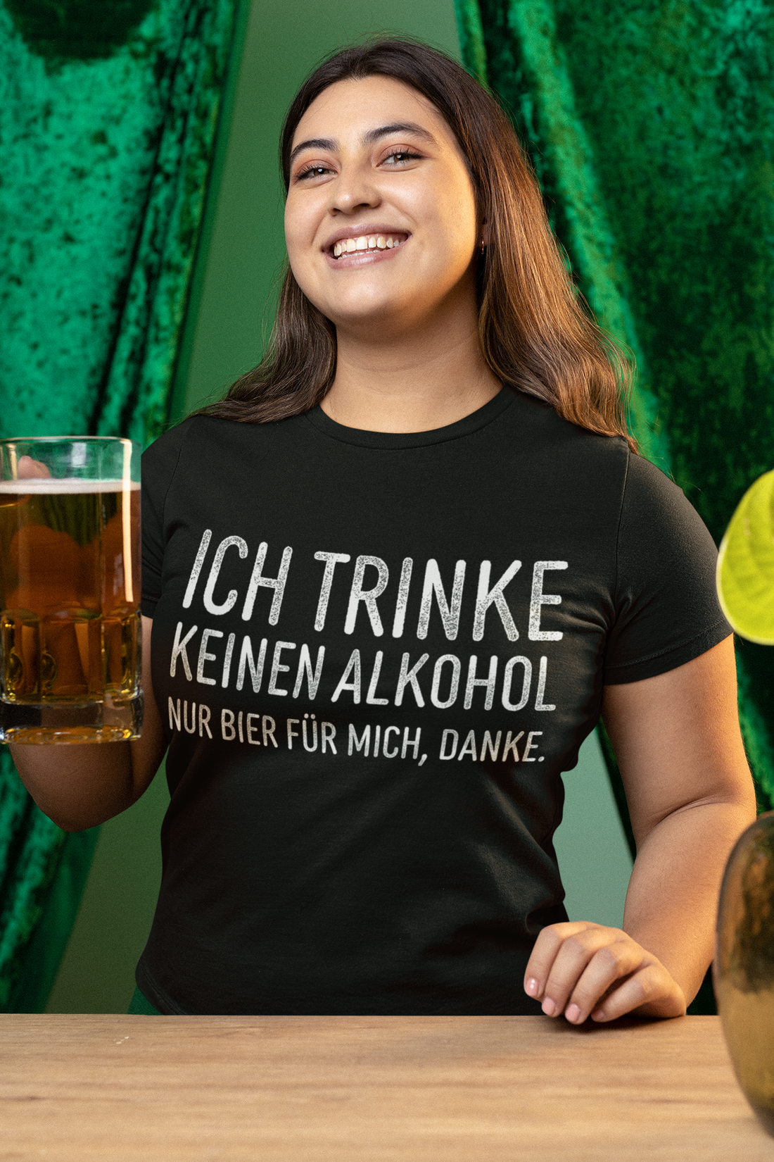 Ich trinke keinen Alkohol nur Bier für mich danke - Damen Premium Bio T-Shirt Schwarz