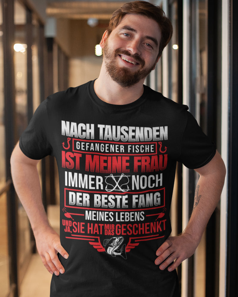 Angler T-Shirt Geschenk von Frau – Der beste Fang meines Lebens Spruch Männer