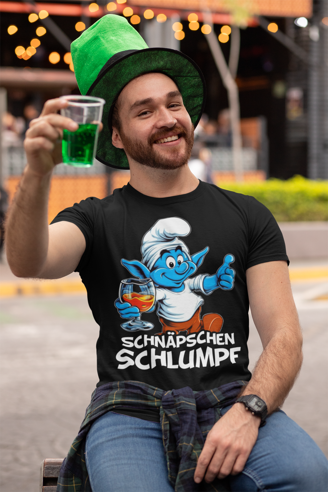 Schnäpschen Schlumpf Grafik - Herren Shirt