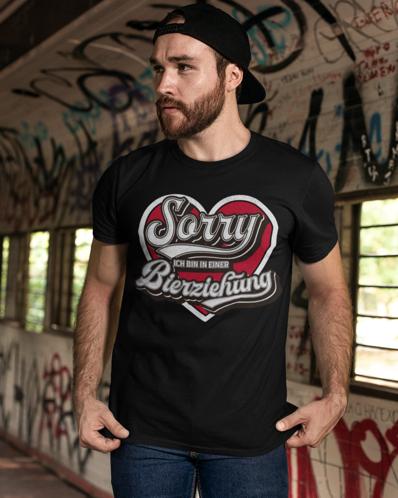 Sorry ich bin in einer Bierziehung T-Shirt Männer – Lustiger Bierspruch