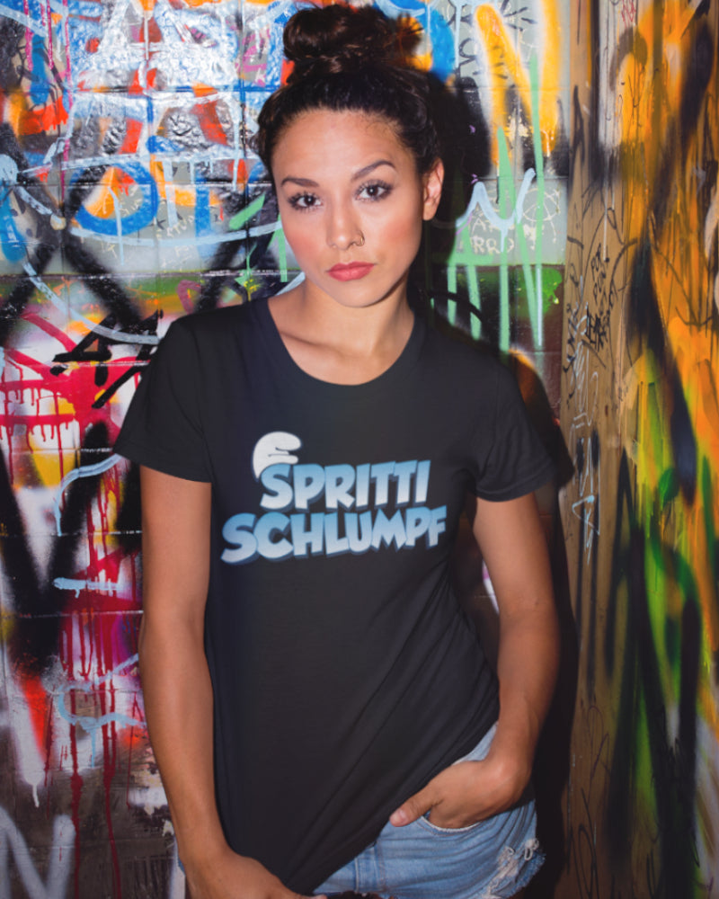 Spritti Schlumpf T-Shirt Damen – Lustiges Shirt Schlumpf Parodie &amp; Alkoholwitz