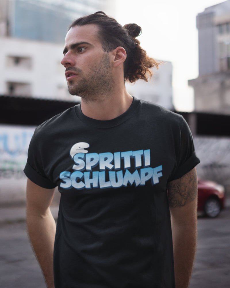 Spritti Schlumpf Shirt Männer – Lustiges Alkohol Motiv im die Schlümpfe Stil