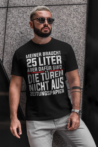 Muscle Car Shirt Männer – 25 Liter Verbrauch und keine Türen aus Zeitungspapier