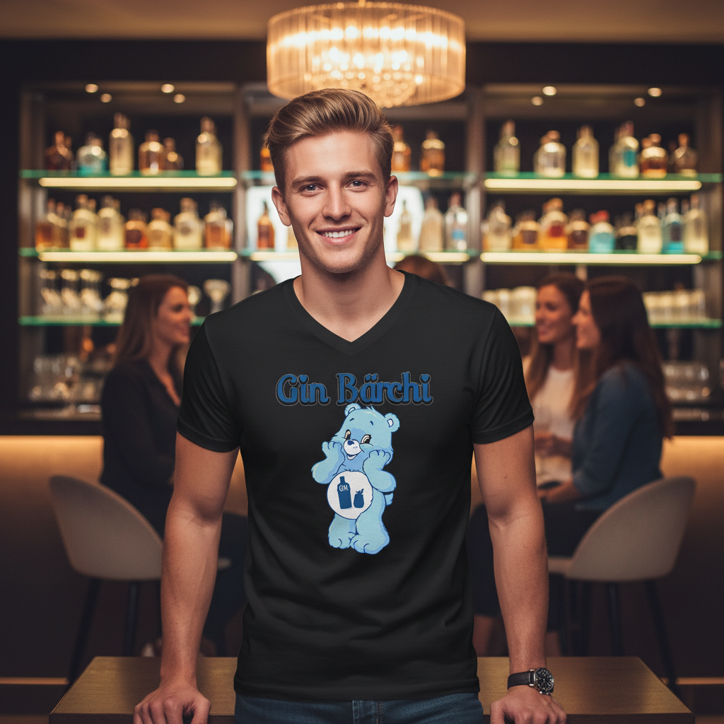 Moderne Gin-Lounge, junger Mann im Gin Bärchi V-Neck Shirt, elegante Bar im Hintergrund