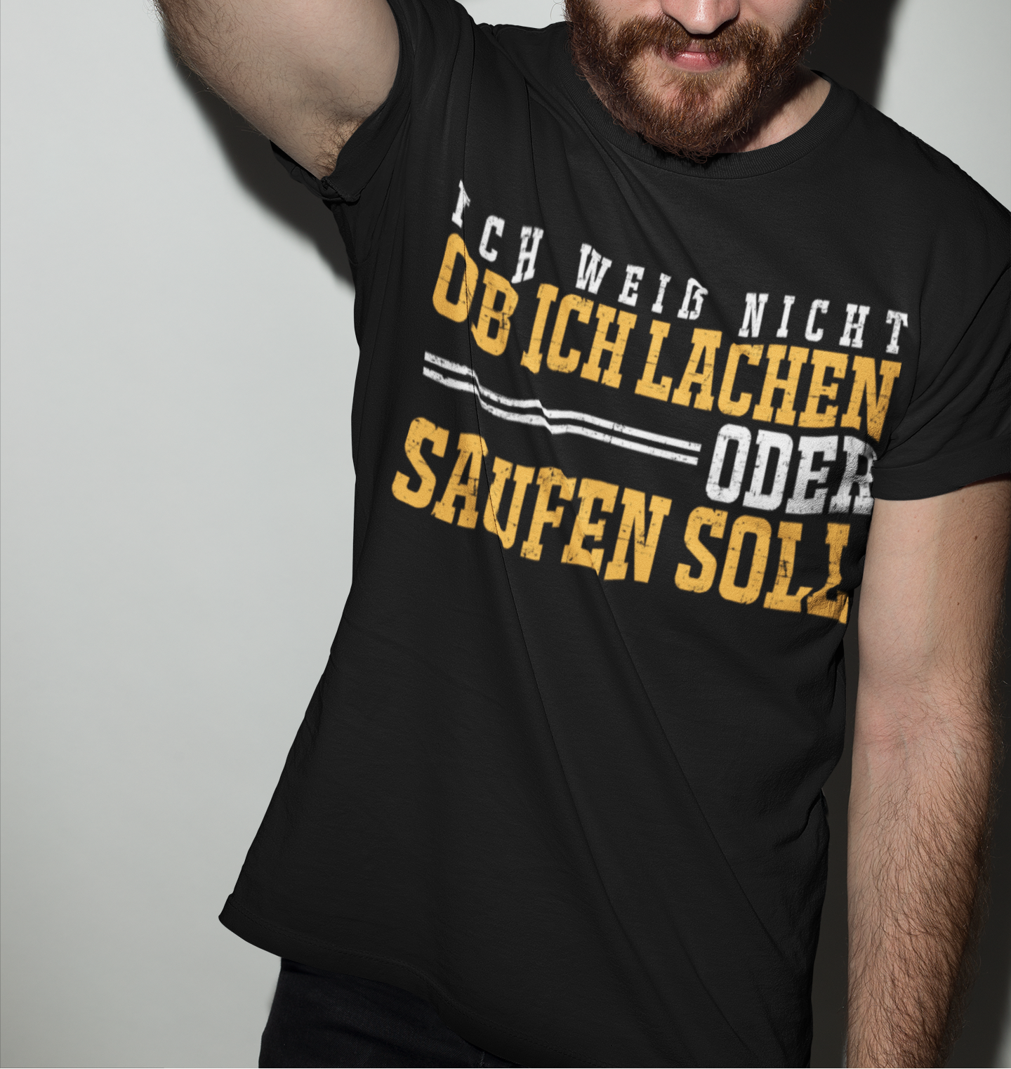 Ich weiß nicht ob ich lachen oder saufen soll – Lustiges Herren Bier T-Shirt