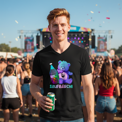Festival Szene mit Saufbärchi Shirt, junger Mann mit Bierdose, Bühne im Hintergrund