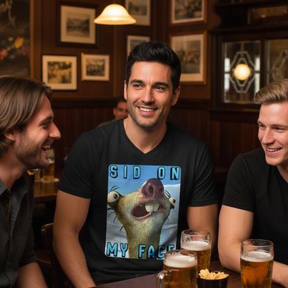 SID ON MY FACE - Herren V-Neck T-Shirt