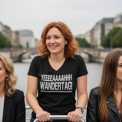 YEEEAH Wandertag! - V-Neck Damenshirt